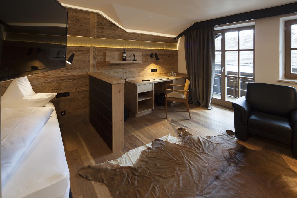 אוברסטדורף Boutique Hotel Gams חדר תמונה