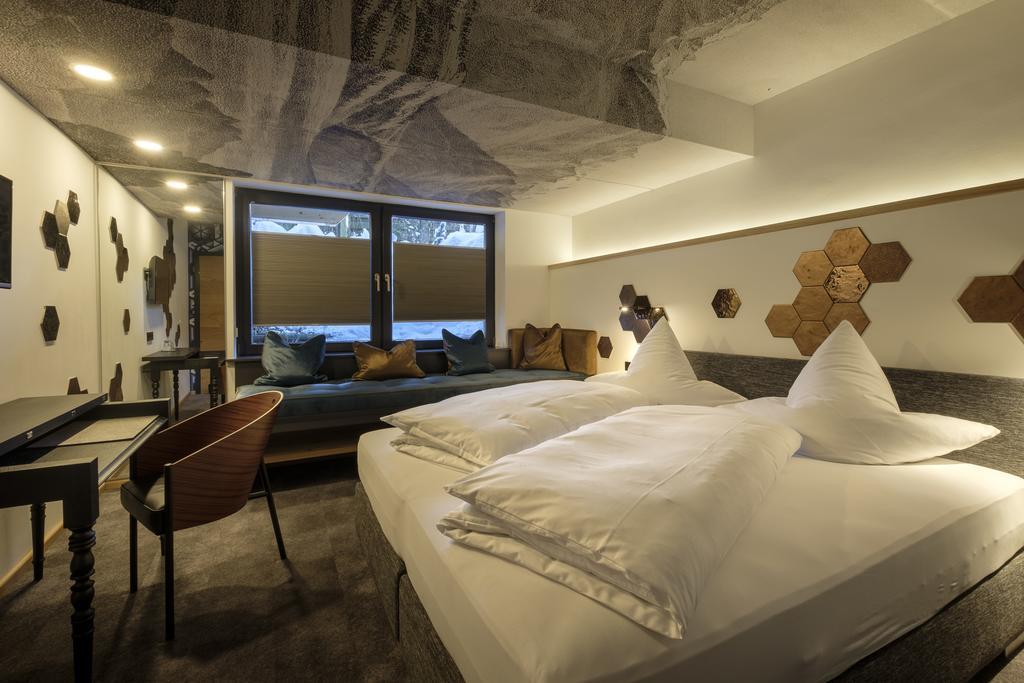 אוברסטדורף Boutique Hotel Gams מראה חיצוני תמונה