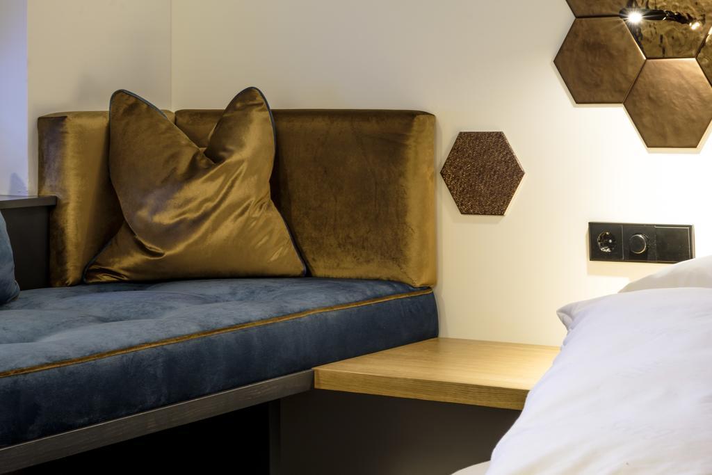אוברסטדורף Boutique Hotel Gams מראה חיצוני תמונה