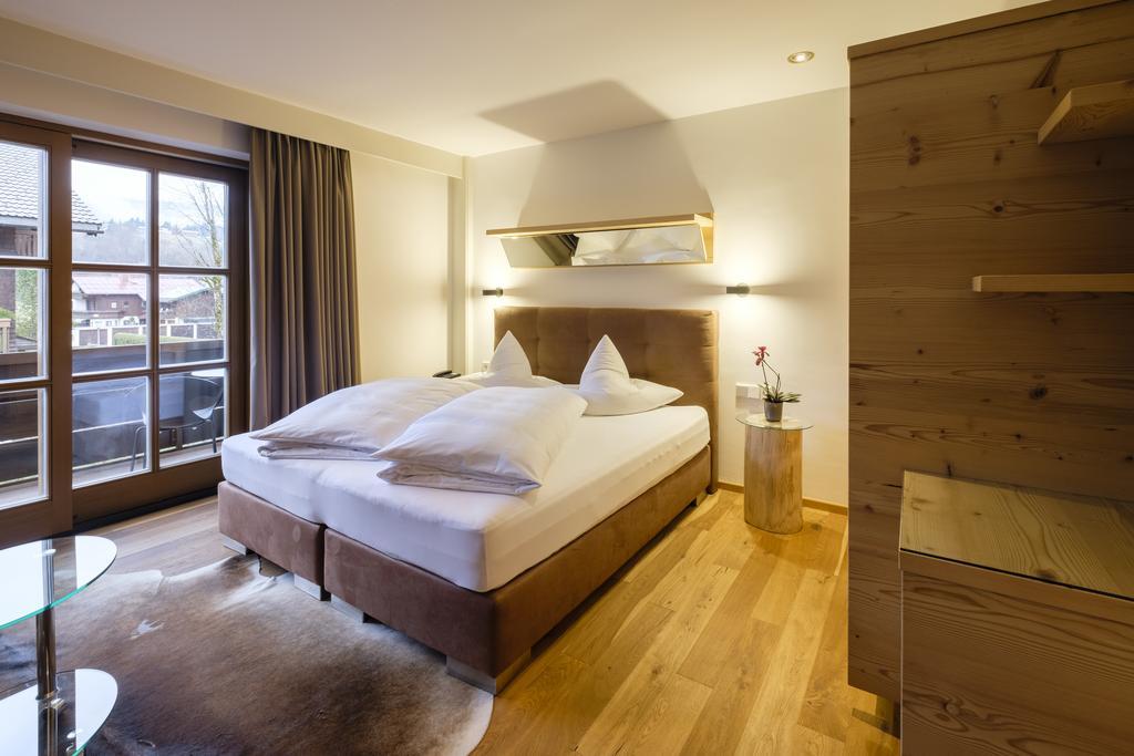 אוברסטדורף Boutique Hotel Gams מראה חיצוני תמונה